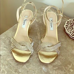 Casual shoes with a hint of bling